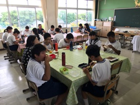 18b2927ab6ae4f37bb57b7c95cc2b822