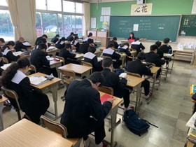 323efa55f90344da888211e6b659275b