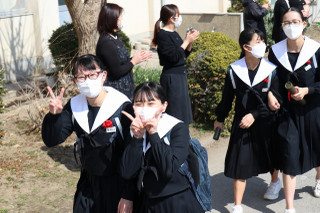 D5fcca36652a4ec1a39cad54ad347056