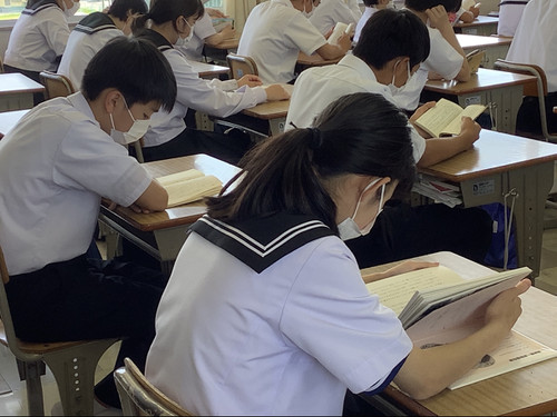 5100e40d67aa4494971351a4b1932af6