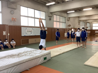 9e7844131b5e409599fd76b58b7f5e47