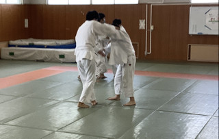 Cfe33eda208945ba8a14b6cbbe21c9b8