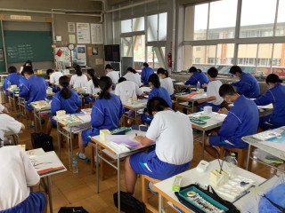 Ab5df597f179452593329d13680f7b25