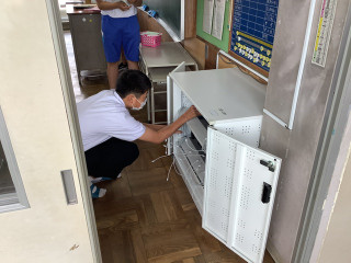 3deac4b40ef84d8a987fb064a4481f58