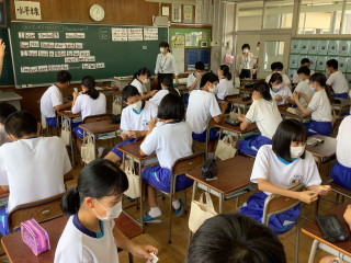 7c225960e77442159dc3e9592ea5f09e