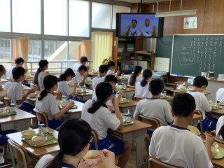 Db5d7c25e7a74563b9a82016efd21f4a