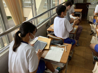 B093b378156b450eb2a0190cffaabfaf