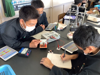 1df8dd954f844050992a9681ace67f60