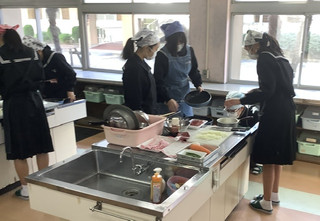 7a33cf59c29e48e7bcb33a7977c32179