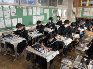 916d8d0c19574efc8e4da8d88dda2b6f