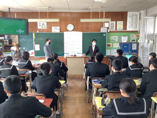 F4dbb3340c354f87b26714b3141c7e2c