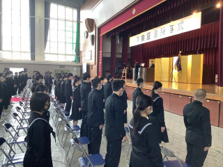 De7699808cb54f74b8536c27fbf4fd89