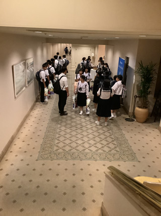 2712c2dc0f1e4fab9cf2114eb32b0f25