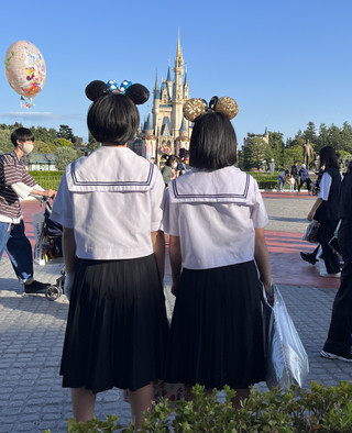 F80487df80af4927b324f6b2526ede9b