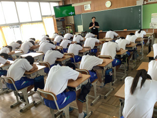 07de645eea644e04adb8b9f0d881525d