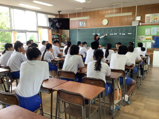 9062651d692a4083b28556f926fc19e4