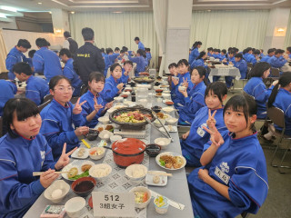 F77eed1419f849348afcf19f1b0d2bbb