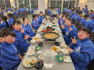 Fb83f4d12be7449bb39d3aef9a2794bc