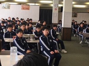 77267c7a018643dfb5fc96215ab7351c