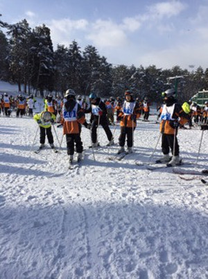 D03f2f429592476e8592fda10c27134c