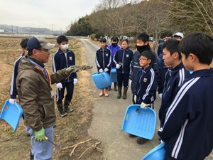 26f321f599b94da0bd15ccc487735267