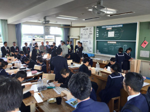 87f3b627cf05409cbdfc4b08856ee00d