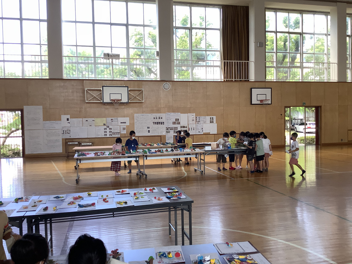 51eacea672a64ba2ab64da60d82b1156