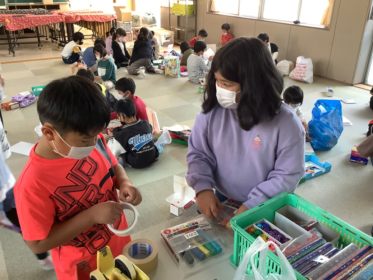 0937d3dba5344a27b4964bf50bc8e9bf