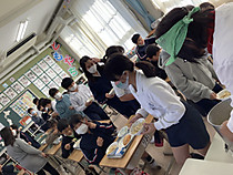 0a70a4d455584016ab8d8c71a7f7984c