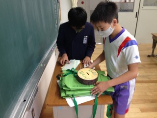 E50f5a7149d54e8e9f8485ed1835a504